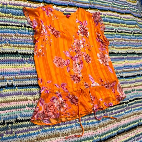 Vince Camuto Orange Rio Gardens floral v-neck button down peplum top blouse - Picture 2 of 7